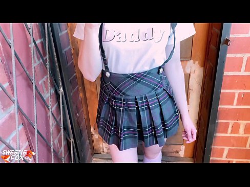 ❤️ L'escola es xucla la polla profundament i la folla en lloc de les classes. ❤️ Vídeo porno al ca.risegame.top ❌