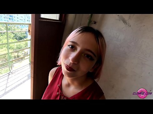 ❤️ Student Sensual xucla un desconegut a l'Outback - Cum a la cara ❤️ Vídeo porno al ca.risegame.top ❌